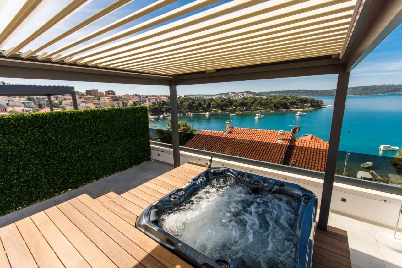 Villa Royal Трогир Екстериор снимка