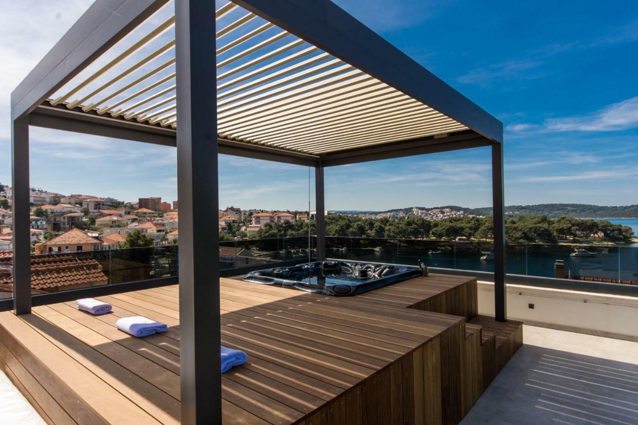 Villa Royal Трогир Екстериор снимка